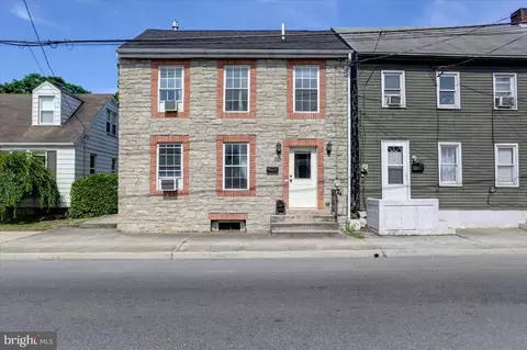 559 S S Main St, Chambersburg, PA 17201