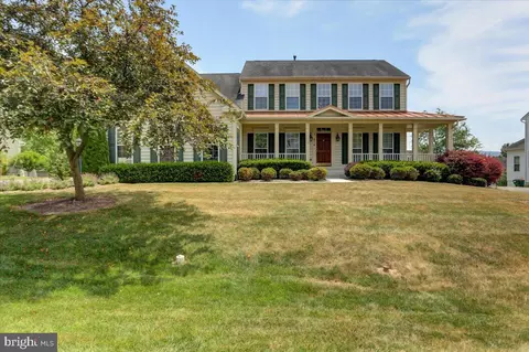 11476 Buhrman Dr W, Waynesboro, PA 17268
