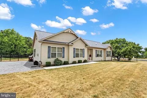 10416 Polidor Rd, Waynesboro, PA 17268