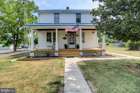 7603 Mentzer Gap Rd, Waynesboro, PA 17268