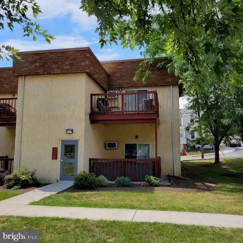 276 W W Second St #276, Waynesboro, PA 17268