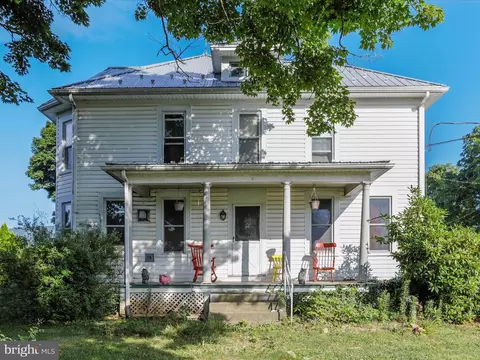 6417 Path Valley Rd, Fort Loudon, PA 17224