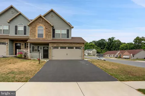 418 Tritle Ave, Waynesboro, PA 17268