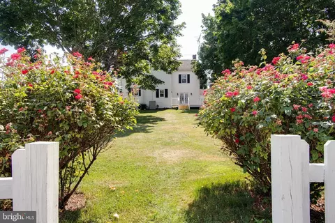 15665 Pennsylvania Ave, Greencastle, PA 17225
