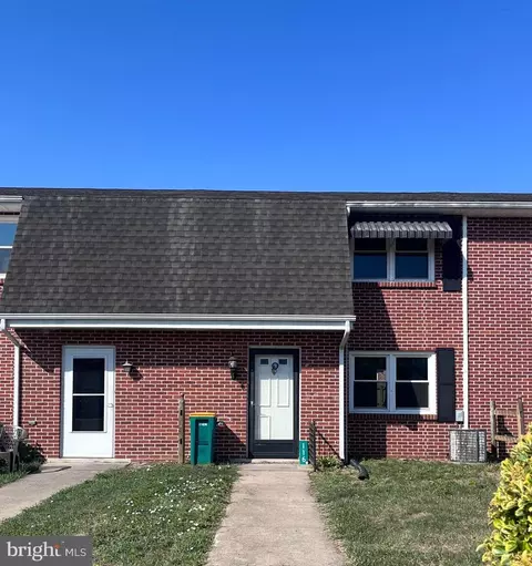 116 Buchanan St, Chambersburg, PA 17201