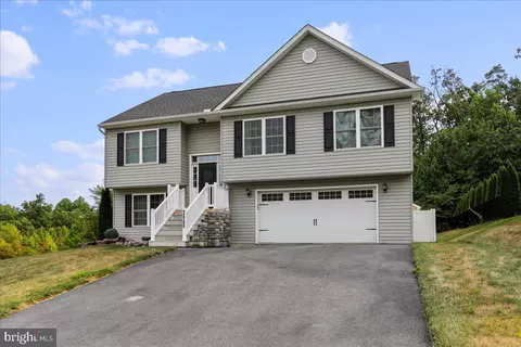 12708 Arielle Ln, Waynesboro, PA 17268