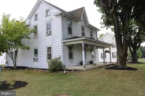 9216 Anthony Hwy, Waynesboro, PA 17268