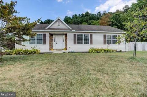 1704 Black Gap Rd, Fayetteville, PA 17222