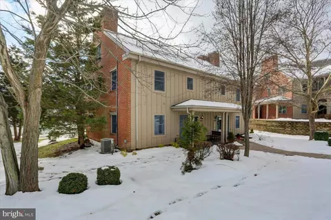 13884 Pond View Ln, Mercersburg, PA 17236