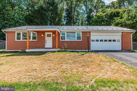 144 Mcdermott St, Chambersburg, PA 17202