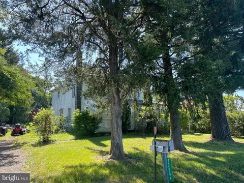12054 Sandy Mount Rd, Orrstown, PA 17244