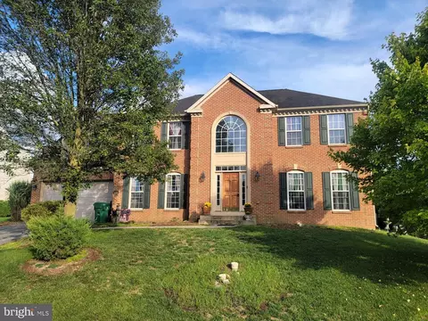 196 Harvest Wagon Way, Greencastle, PA 17225