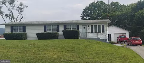 331 Mullen St N, Fort Loudon, PA 17224