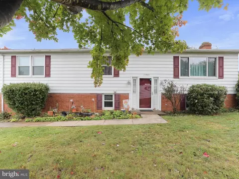 13944 Gardner Ave, Waynesboro, PA 17268