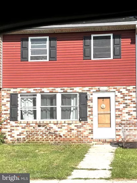 3544 Gregway Dr, Chambersburg, PA 17202