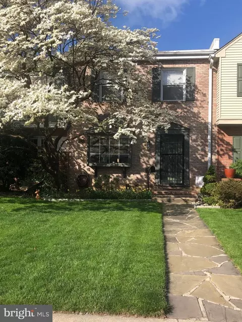 726 Highland Ave, Chambersburg, PA 17201