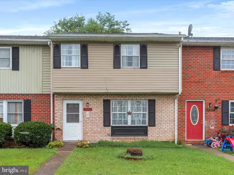 3558 Gregway Dr, Chambersburg, PA 17202