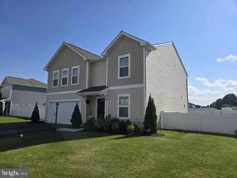 5174 Lockaber Ave, Chambersburg, PA 17202