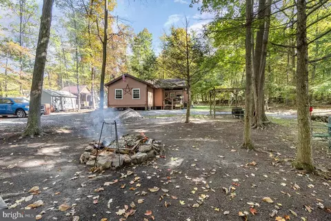 23456 Burns Valley Rd, Doylesburg, PA 17219