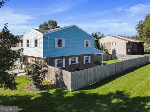 14851 Robinhood Cir, Greencastle, PA 17225