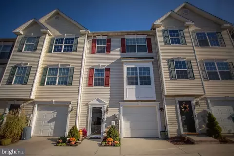 542 S Carlisle St, Greencastle, PA 17225