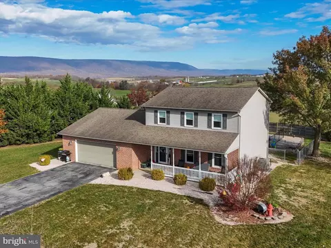 2218 Criders Church Rd, Chambersburg, PA 17202