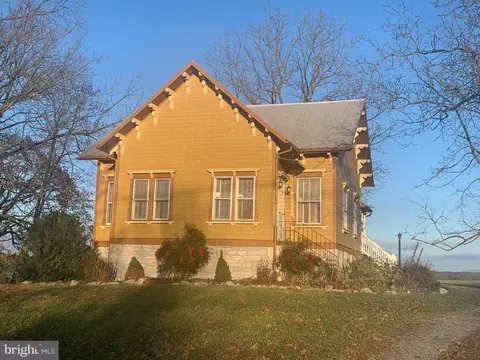 11818 Mercersburg Rd, Greencastle, PA 17225