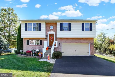 12288 Old Pen Mar Rd, Waynesboro, PA 17268