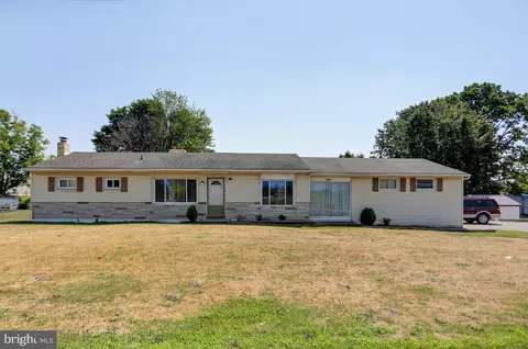 12400 Molly Pitcher Hwy, Greencastle, PA 17225