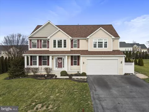 1136 Belmont Way, Chambersburg, PA 17202