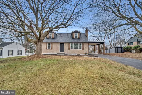 5954 Buchanan Dr, Mercersburg, PA 17236