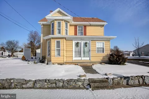 2013 E Buchanan Trail East E, Shady Grove, PA 17256