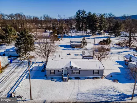 1212 Mainsville Rd, Shippensburg, PA 17257