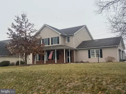 1377 Hunters Chase Chase, Chambersburg, PA 17202