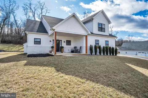 10036 Ruger Rd, Shippensburg, PA 17257