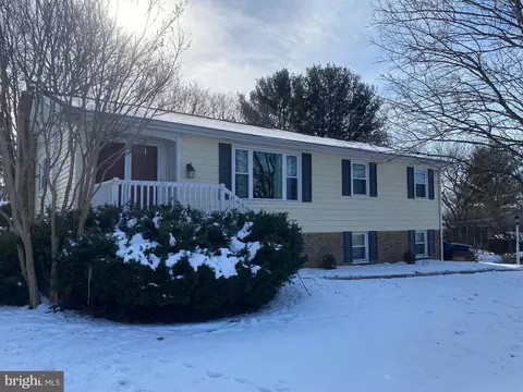14 Aspen Dr, Mont Alto, PA 17237