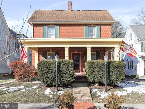 40 Church St, Mercersburg, PA 17236
