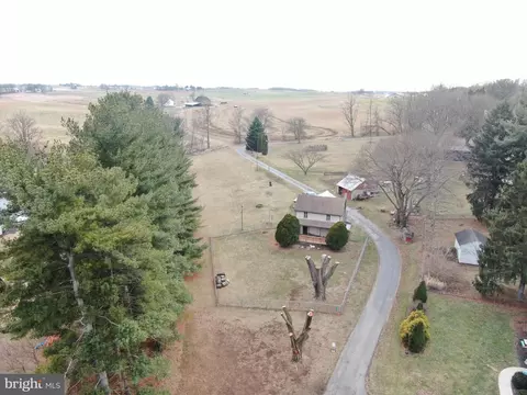 2774 Falling Spring Rd, Chambersburg, PA 17202