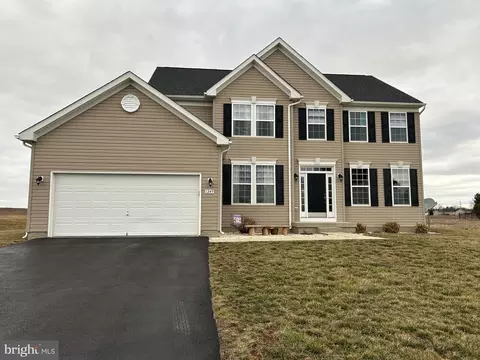 1245 Dallas Dr, Greencastle, PA 17225