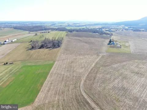 Tract 3: 20.04+/- Acres Edwards Drive, Chambersburg, PA 17201