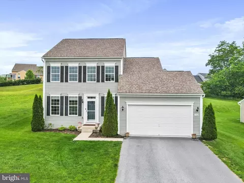 1182 Mount Pleasant Rd, Fayetteville, PA 17222