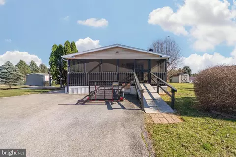 12 Lenwood Park #12, Shippensburg, PA 17257