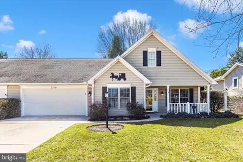 2354 A Aronimink Cir, Fayetteville, PA 17222