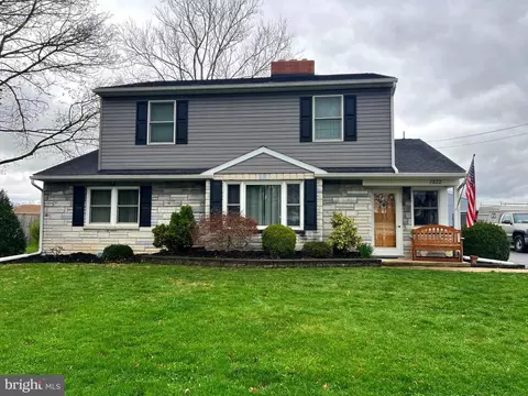 7322 Angle Rd, Chambersburg, PA 17202