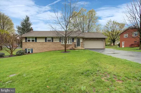 324 Hostetter Ave, Shippensburg, PA 17257