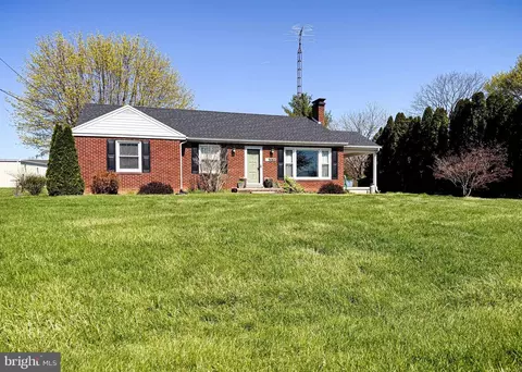 5083 Marion Main St, Chambersburg, PA 17202