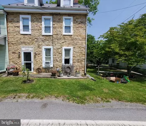 13009 Main St, Fort Loudon, PA 17224