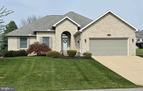 7157 Fairway Drive South S, Fayetteville, PA 17222