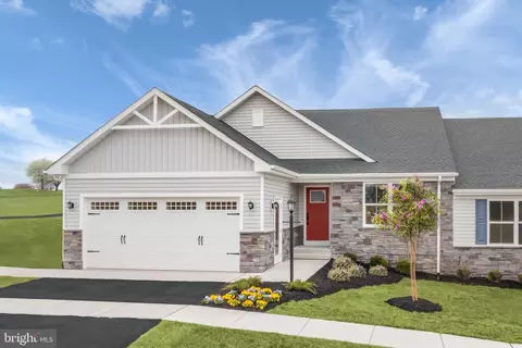 159 Makayla Ct, Greencastle, PA 17225