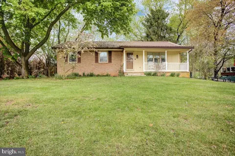 3959 Anthony Hwy, Fayetteville, PA 17222